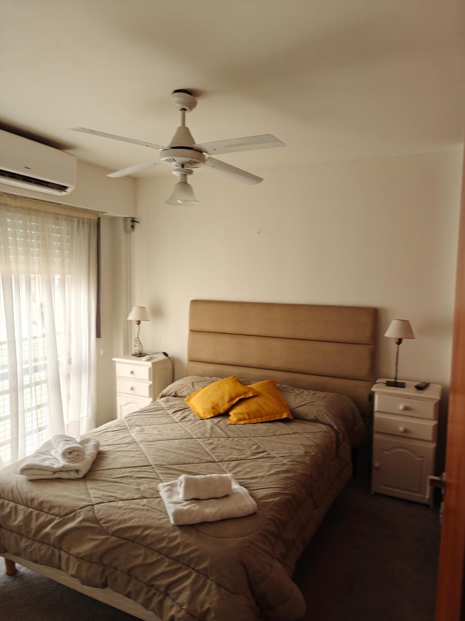 Departamento Amoblado En Pleno Centro, Con Cochera Bahia Blanca Luaran gambar